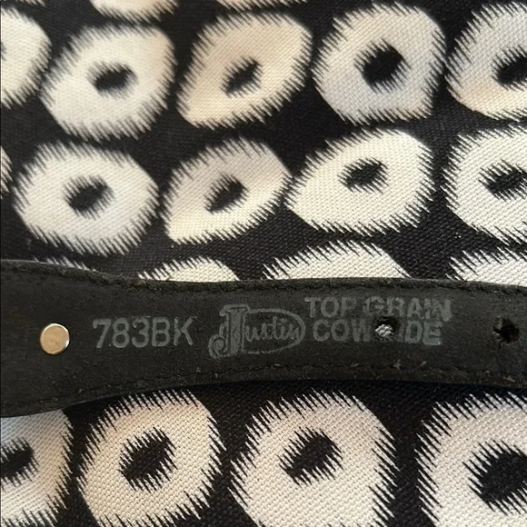 Justin Two-Tone Belt With Silver Concho - Picture 5 of 9